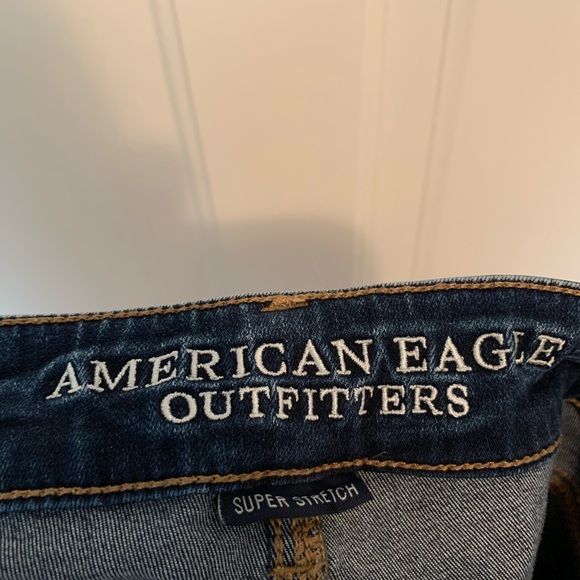 AE Midi Shorts - Picture 6 of 7